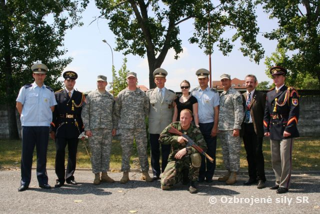 Americkí kadeti zavítali na útvar čestnej stráže 
