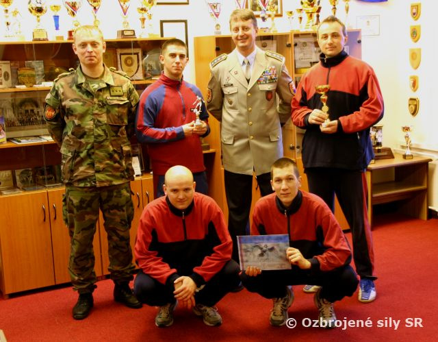 Príslušníci ČS PSR si športovým výkonom uctili pamiatku obetí leteckého nešťastia