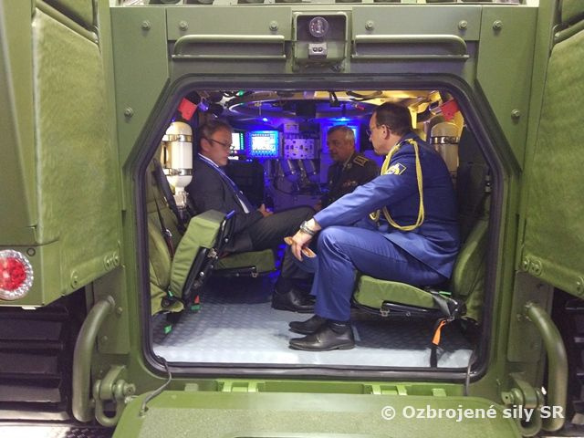 Generál Maxim na výstave IDET 2017