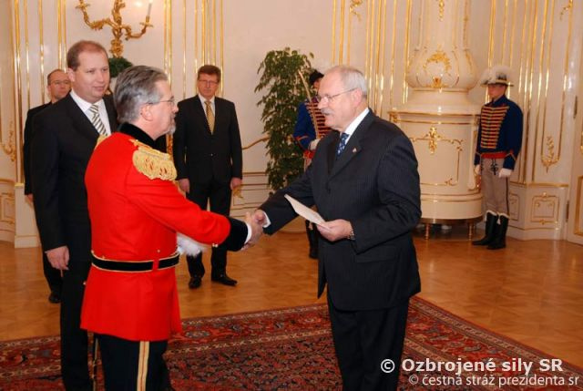 Prezident prijal nových veľvyslancov