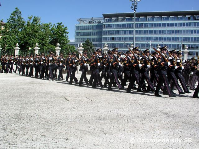 Čínsky prezident po prvý krát na Slovensku