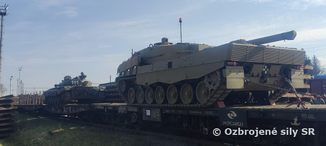 Výcvik v preprave po železnici aj prvý krát s Leopardom