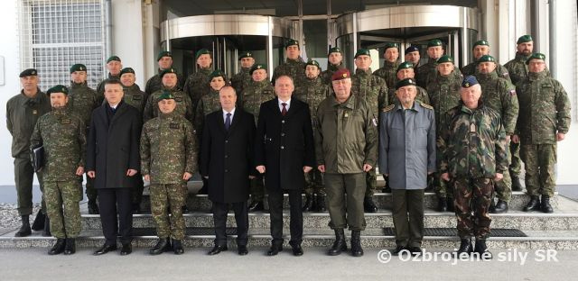 Slovenská delegácia navštívila vojakov v operácii EUFOR ALTHEA