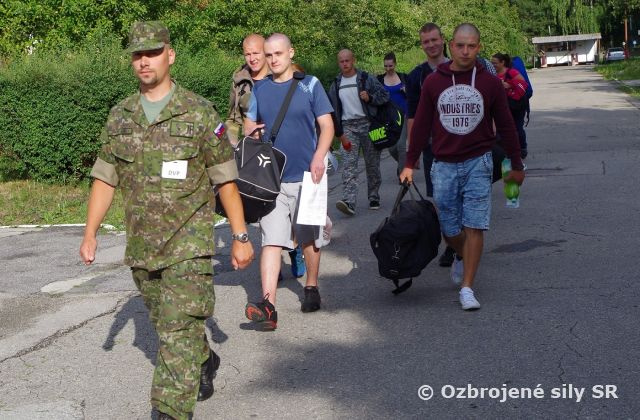 Prvý deň dobrovoľnej vojenskej prípravy