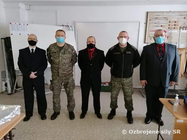 Ďakujeme za Vašu prácu v prospech OS SR! 