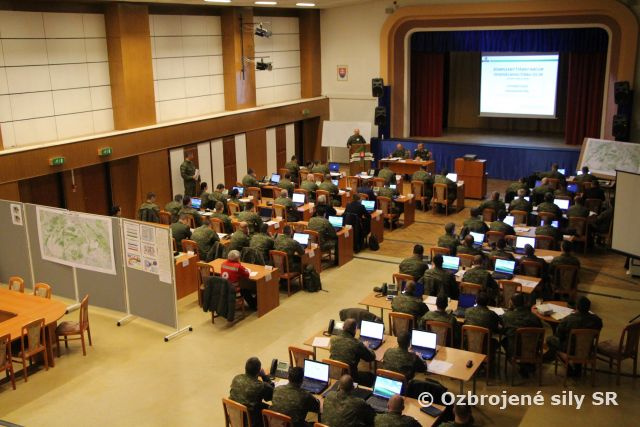 Generál Maxim: "Výsledky, tohto komplexného štábneho nácviku budú tvoriť základ pre ďalšie kroky v procese operačného plánovania pre naše podriadené zložky na všetkých úrovniach."