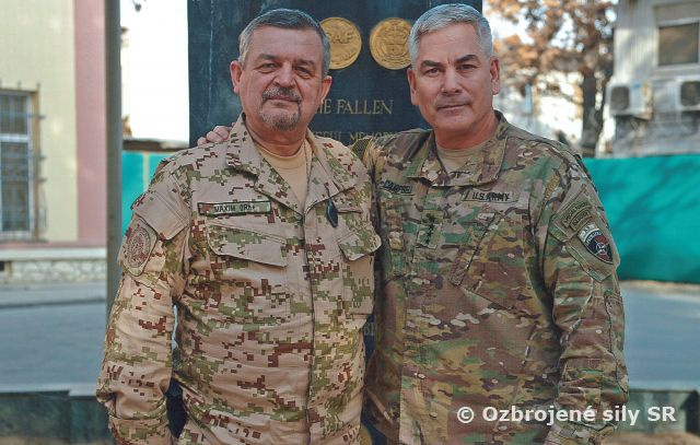 Náčelník generálneho štábu navštívil vojakov v Afganistane