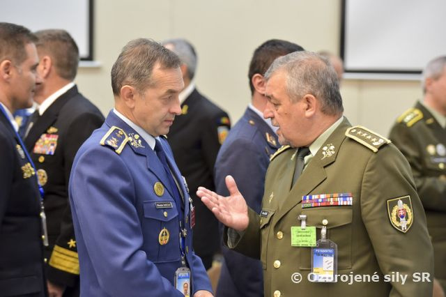 Náčelník generálneho štábu rokoval v NATO o dlhodobej vojenskej adaptácii Aliancie