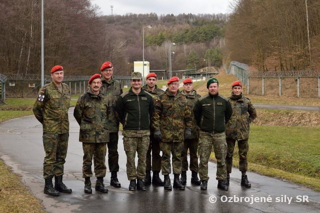 Bilaterálne stretnutie špecialistov RCHBO OS SR a Bundeswehru
