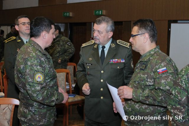 Generálny štáb sa rozlúčil s brigádnym generálom Zmekom