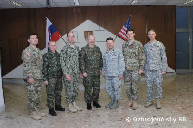 Návšteva veliteľa špeciálnych síl USA v Európe