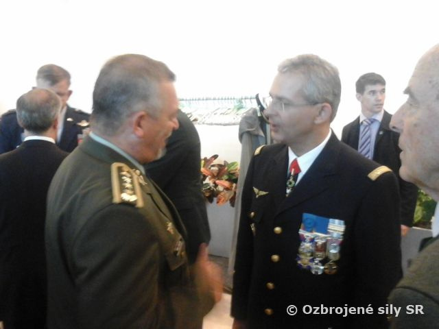 Generálporučík Maxim na výmene veliteľa SACT