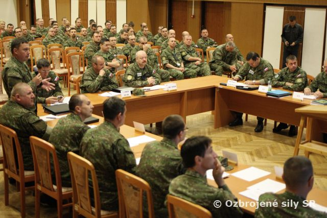 Druhá fáza veliteľsko-štábneho cvičenia s čiastočným vyvedením vojsk Zelená Vlna 2015 úspešne ukončená