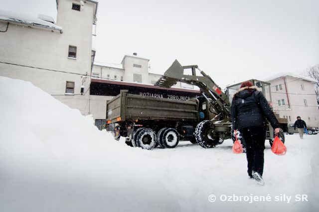 Na Kysuciach zasahujú vojaci