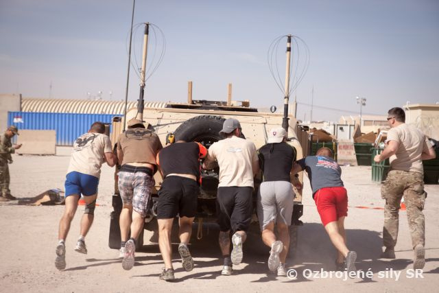 Slovenskí poradcovia v Afganistane úspešne reprezentujú Slovensko