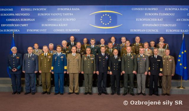 Generálporučík Milan Maxim vo Vojenskom výbore EÚ o slovenskom príspevku do IR ALTHEA