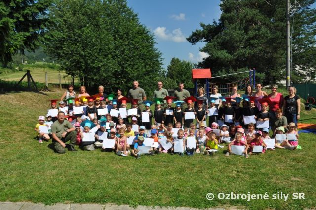 Pozdrav vojaka v zahraničnej misii.