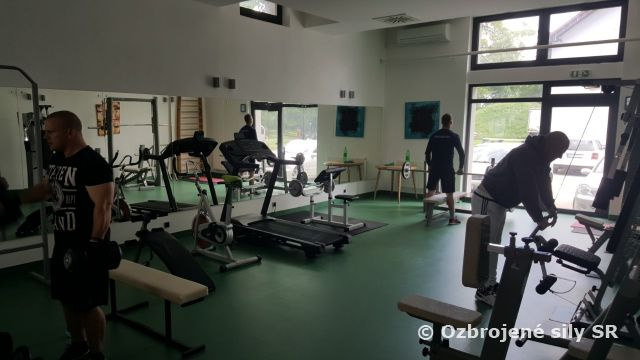 Športový deň veliteľa Práporu logistiky Hlohovec