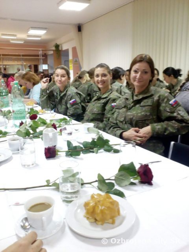 Oslavy Medzinárodného dňa žien v Hlohovci