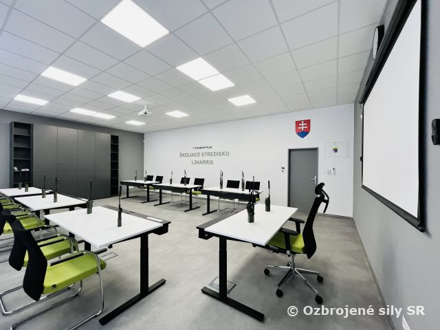 Moderné vzdelávacie priestory pre Ozbrojené sily SR v 7. výcvikovom pluku Martin