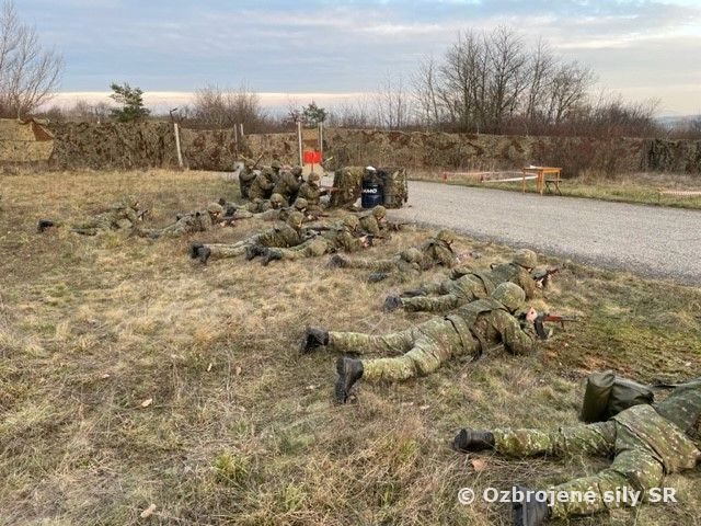 Odborne taktické cvičenie, ale aj 72 hodín poľného výcviku.