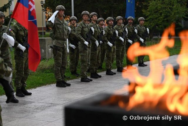Pietna spomienka a kladenie vencov pri príležitosti 79. výročia Slovenského národného povstania