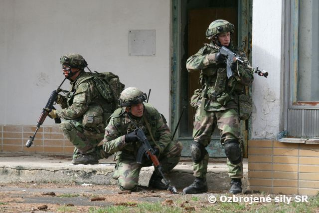 Veliteľ práporu v úlohe strelca