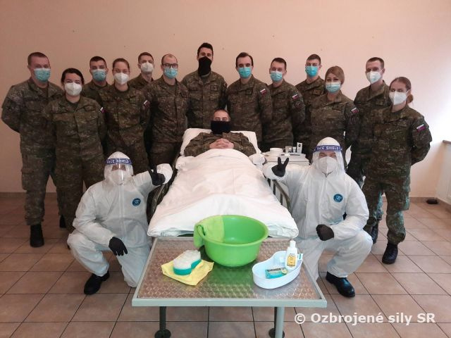 Kurz sanitárov počas núdzového stavu v Martine