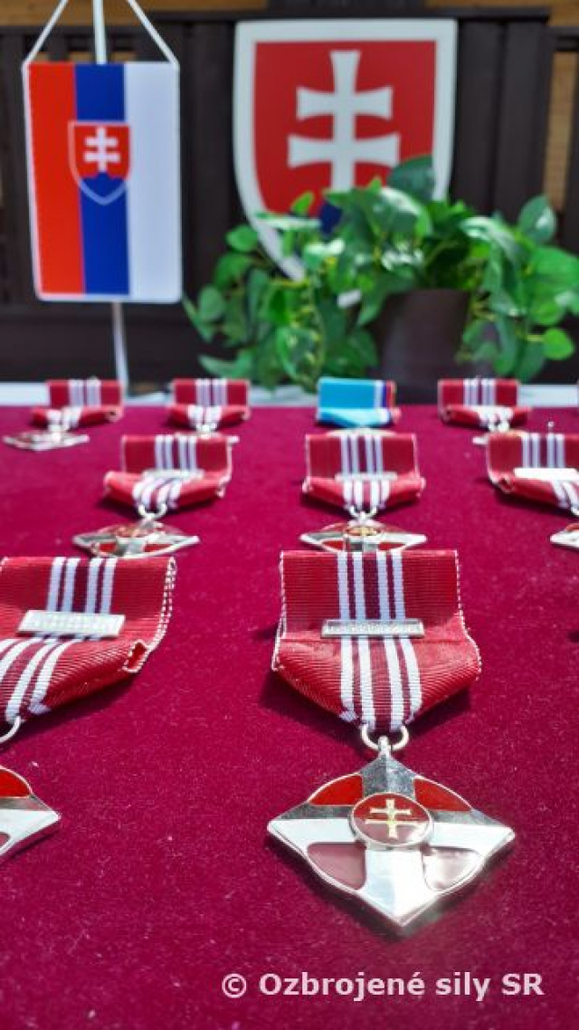 Slávnostné privítanie príslušníkov EUFOR-ALTHEA Bosna a Hercegovina, UNTSO Izrael a stretnutie ZNGŠ – NŠ OS SR s hlavnými funkcionármi posádky Martin 