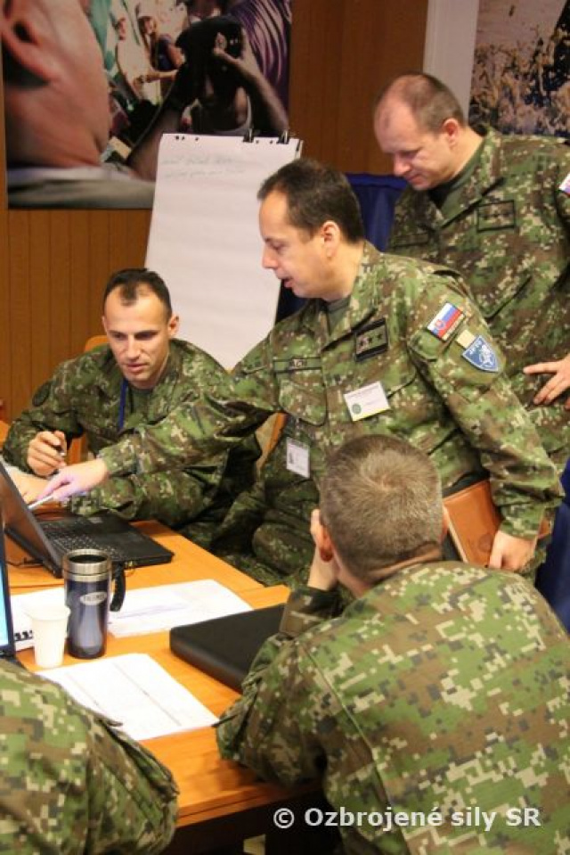 Generálny štáb nacvičuje veliacu a riadiacu činnosť počas vojnového stavu