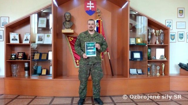 Príslušník shdo  „Najlepší radista – KISák 2. mechanizovanej brigády“