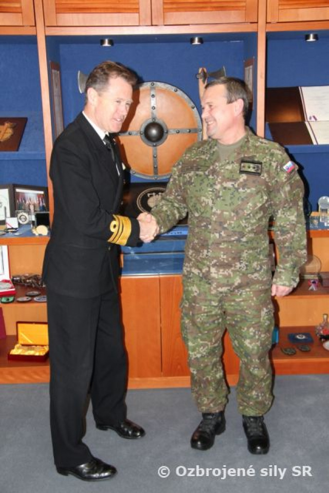 Náčelník štábu SACT sa stretol s generálporučíkom Vojtekom