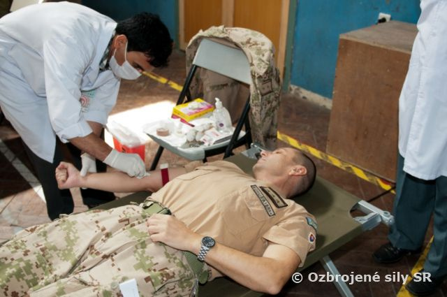 Slováci v Kábule darovali krv miestnej nemocnici