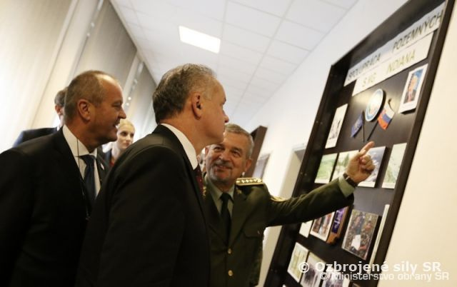 Náčelník generálneho štábu sprevádzal hlavného veľiteľa v Trenčíne