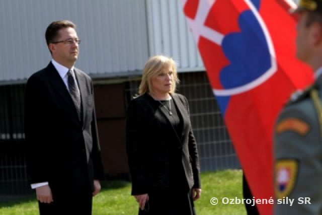 Novým ministrom obrany sa stal Martin Glváč