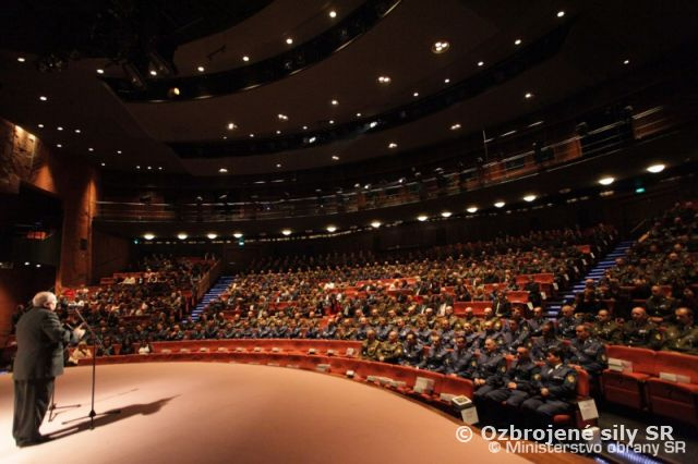 Minister obrany Martin Glváč uviedol do Siene slávy ďalších novodobých veteránov