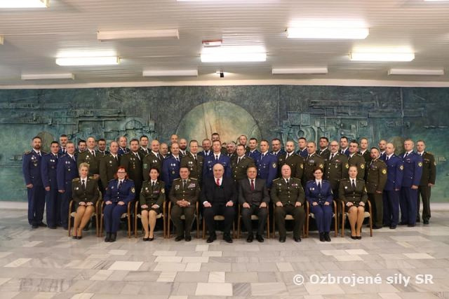 Ukončenie 23. ZVŠK za účasti náčelníka GŠ OS SR