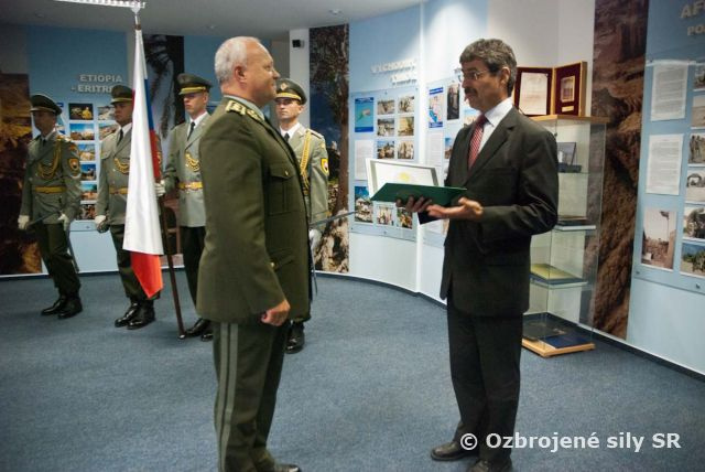 Náčelník GŠ generál Bulík sa stretol s primátorom Bratislavy