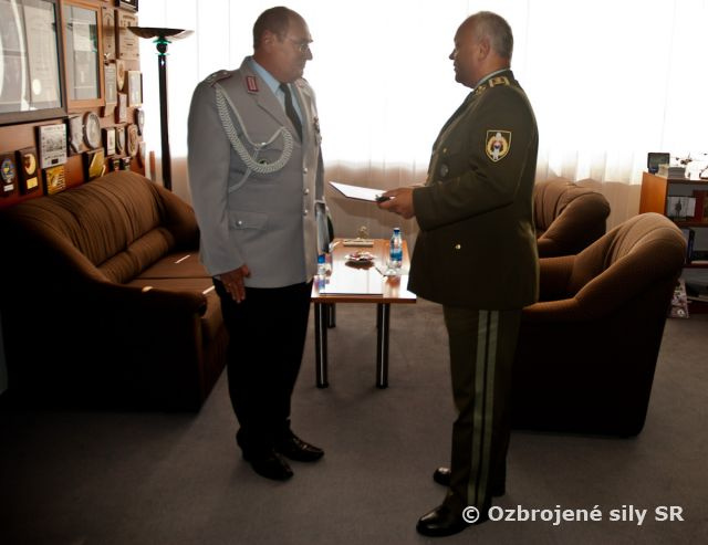 Generál Bulík prijal nemeckého pridelenca obrany