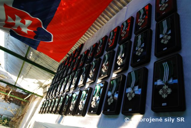 Modré barety si pripomenuli 19. výročie prijatia Ústavy Slovenskej republiky