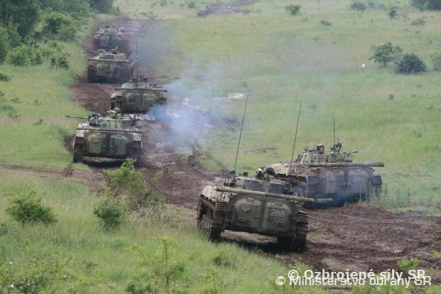 Ozbrojené sily SR ani počas dovolenkových dní nepoľavujú zo svojich činností