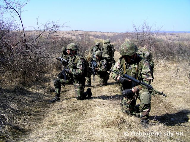 Velenie budúceho slovenského kontingentu ISAF cvičilo prežitie