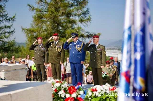 Veľkolepé oslavy 80. výročia SNP v Strečne