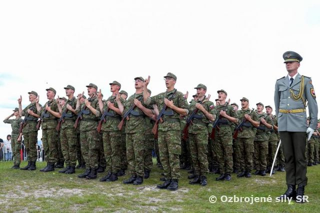 Slávnostný akt zloženia vojenskej prísahy