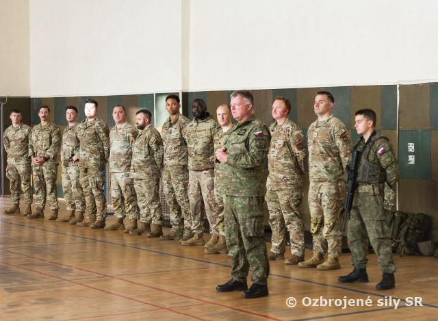 Zahájenie výcviku jednotiek SECURITY FORCES s Mobile Training Team