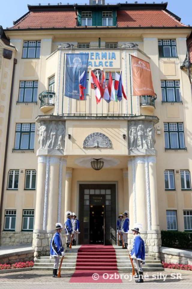 Stretnutie ministrov obrany V4 a partnerov Stredoeurópskej obrannej spolupráce (CEDC)