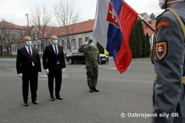 Prevzatie rezortu obrany novým ministrom