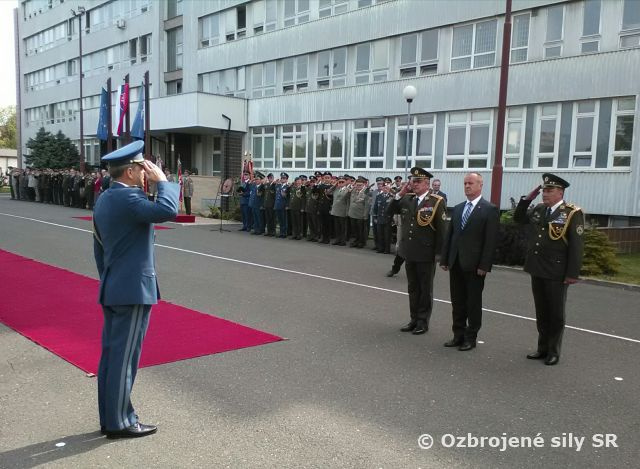 Slávnostný ceremoniál odovzdania a prevzatia funkcie náčelníka Generálneho štábu OS SR (NGŠ OS SR)