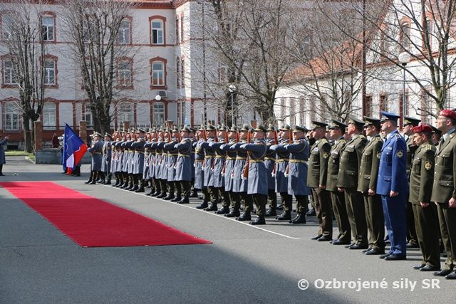 Oslavy 15. výročia vstupu SR do NA TO za účasti príslušníkov VePBA