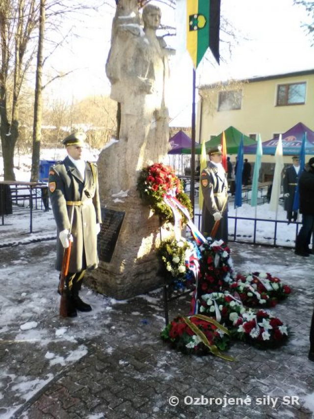 42. ročník Pochodu vďaky SNP a 72. výročie vypálenia obcí Kľak a Ostrý Grúň